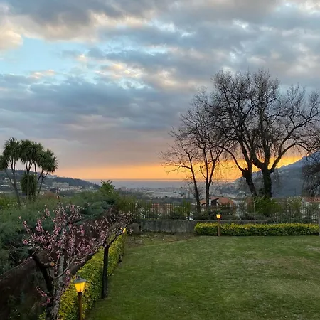 La Rosa Bed & Breakfast 4*