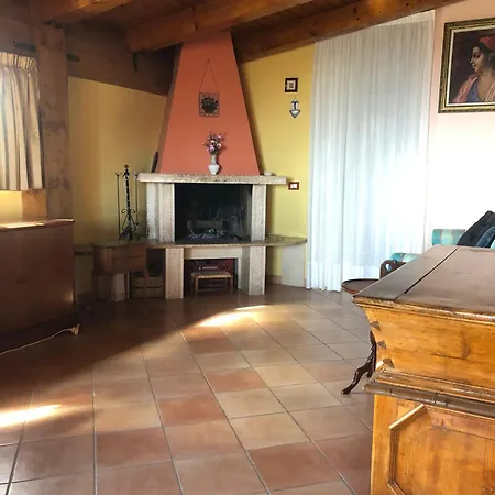 La Rosa Salerno
